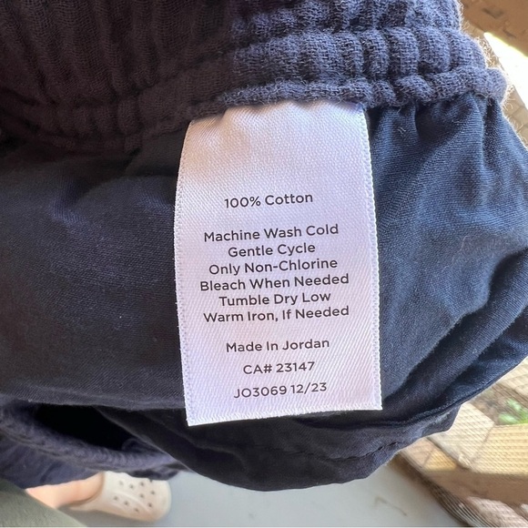 Talbots Airy Gauze Pull-On Shorts 5" - Size M - Casual Summer Preppy Beach - Picture 7 of 7